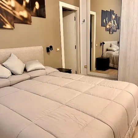 Nina's Apartment